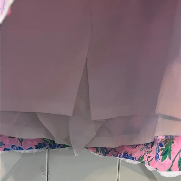 Lilly Pulitzer Pink Skort with Blue Floral Design - Picture 5 of 6